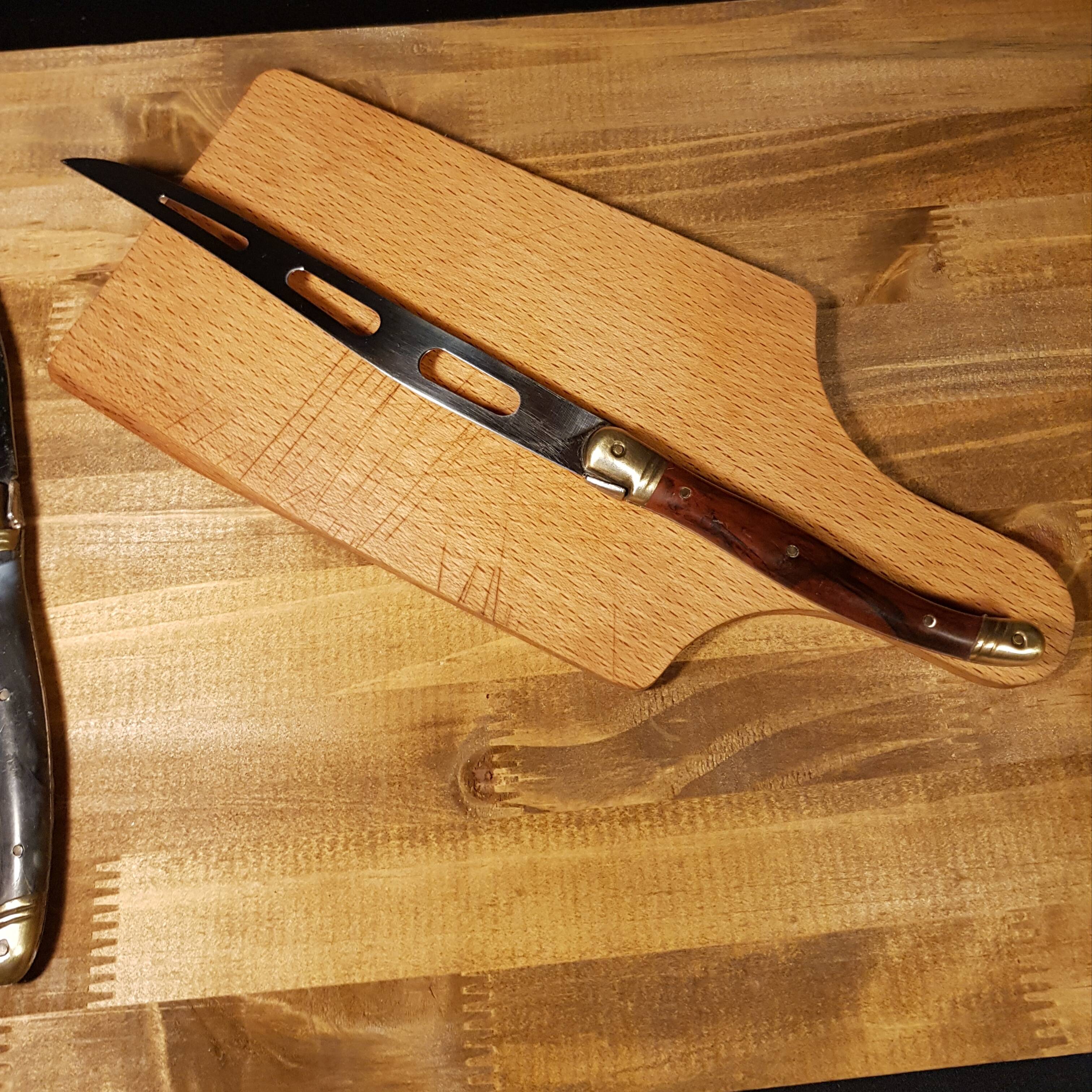 4 Laguiole table knives and large knife