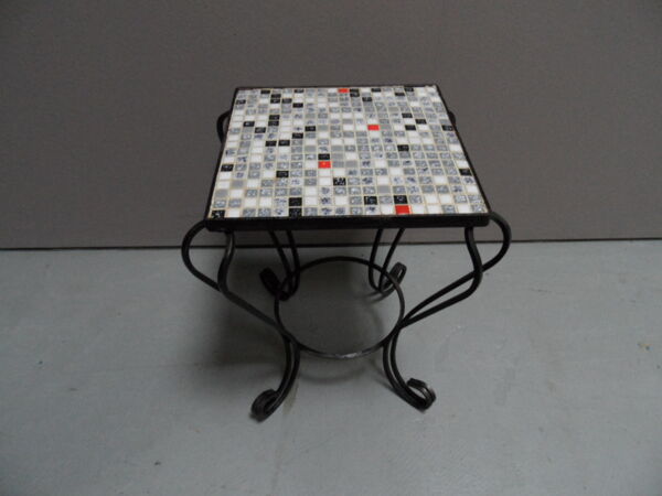 Table d’appoint vintage avec carrelage années 1960