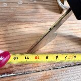 Tripod table lamp