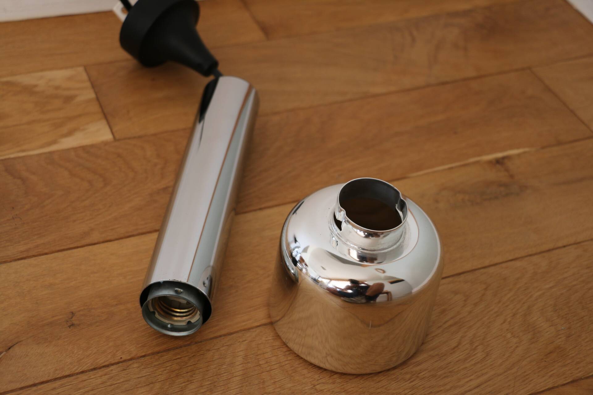 4 German portable lamps / suspensions 1970