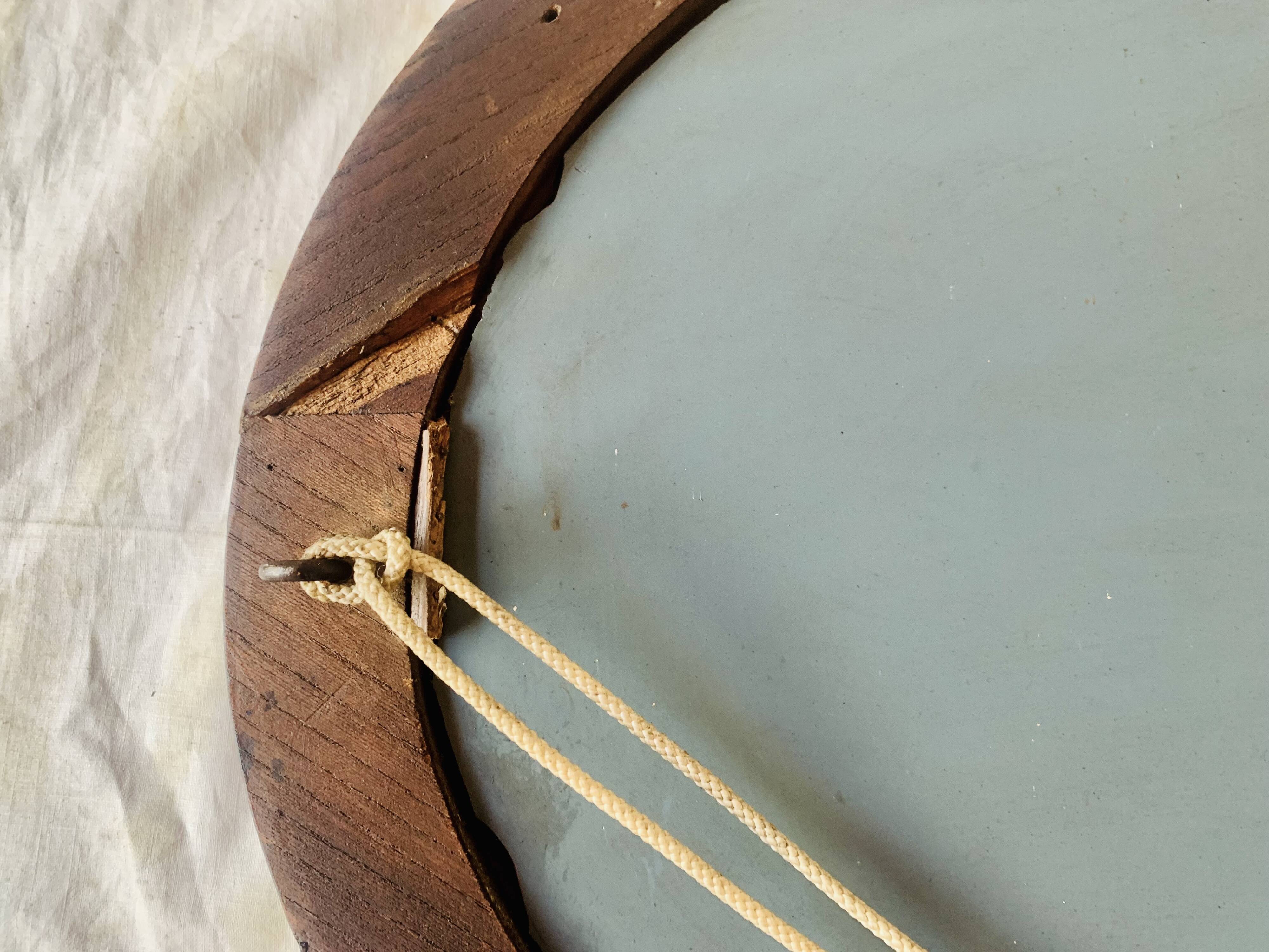 Large Art Deco oval mirror in carved wood - 87 x 53 cm