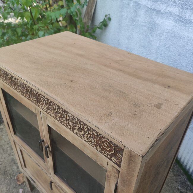 Art Deco showcase, buffet