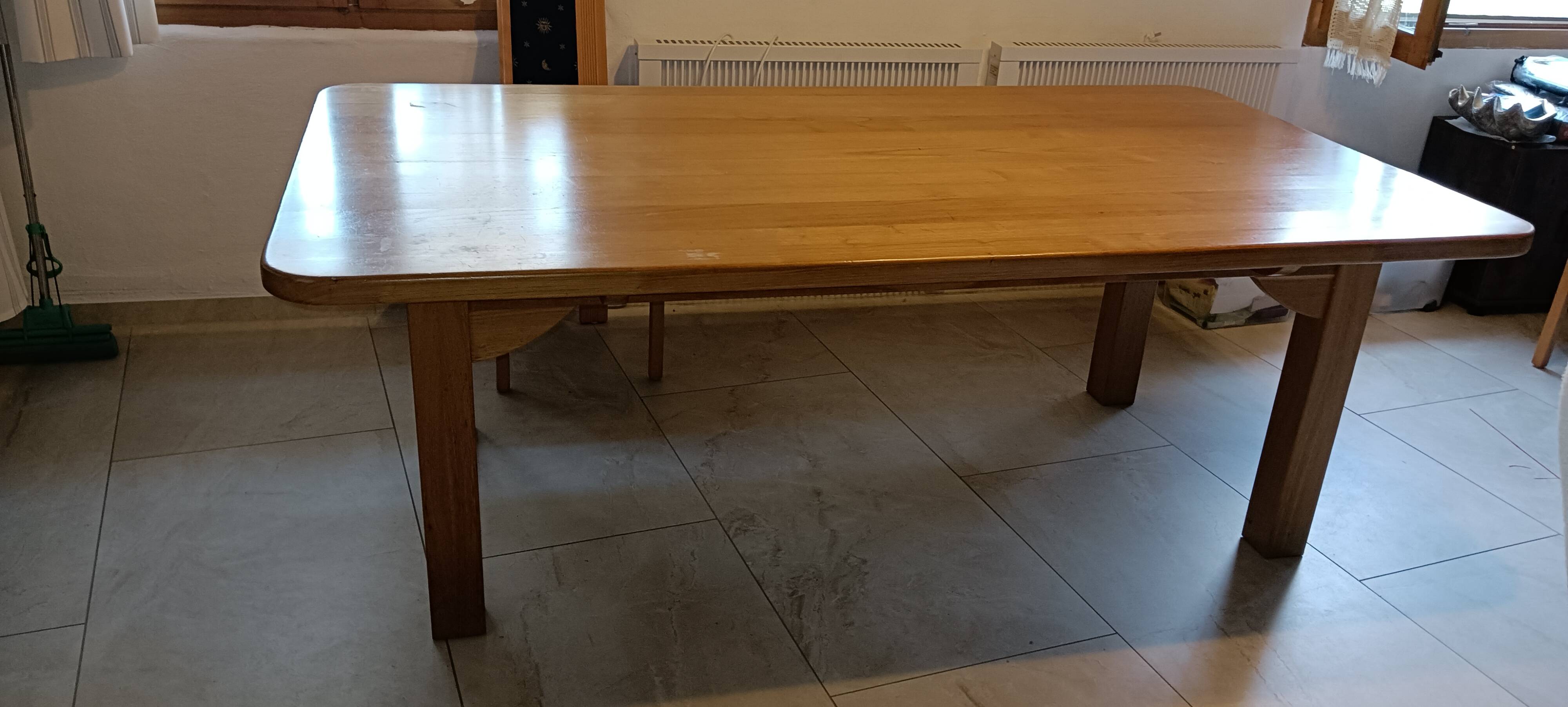 Table à manger exceptionnelle en chêne massif 220x120x78 cm