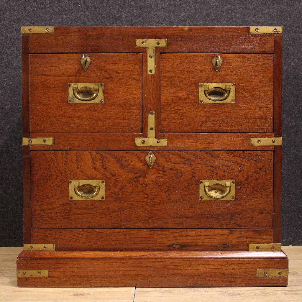 Paire de tables de chevet de style naval anglais du 20e siècle