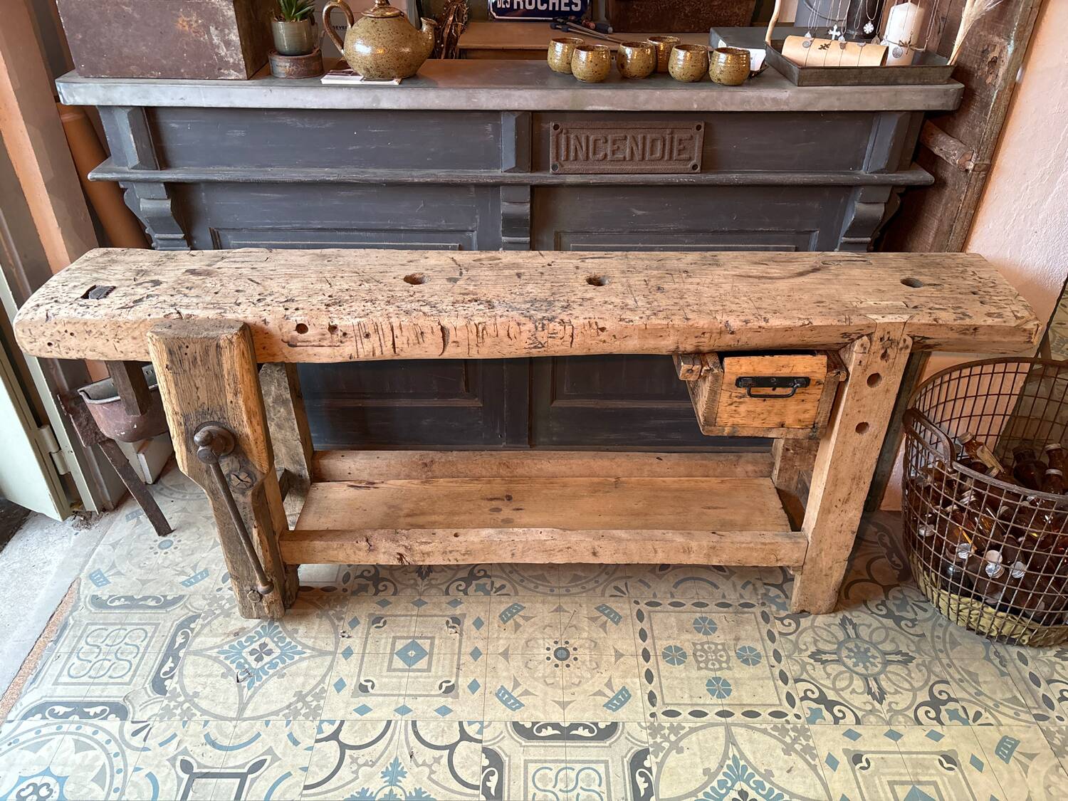 Carpenter's workbench