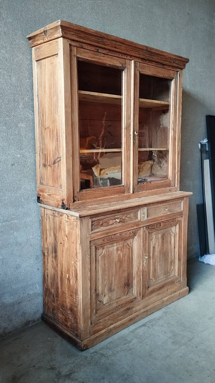 Buffet deux corps , vaisselier