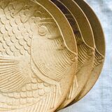 Stoneware plates fish decoration