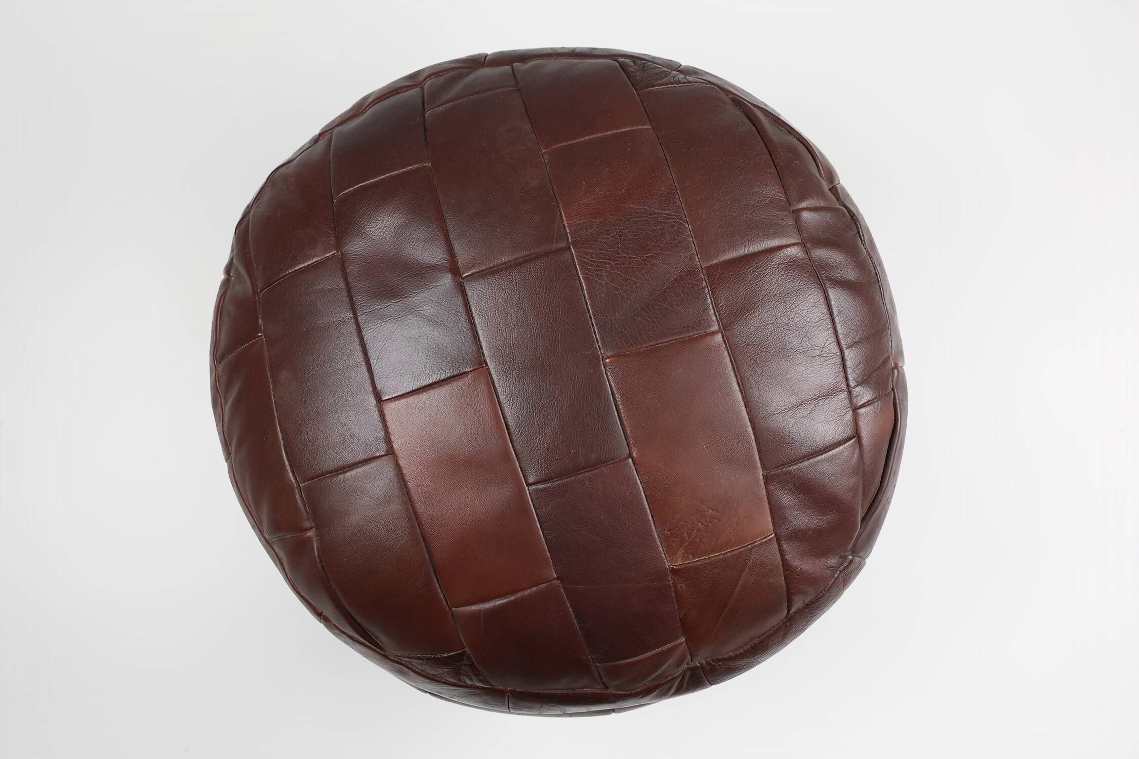 Pouf ottoman en cuir patchwork français vintage, années 1960