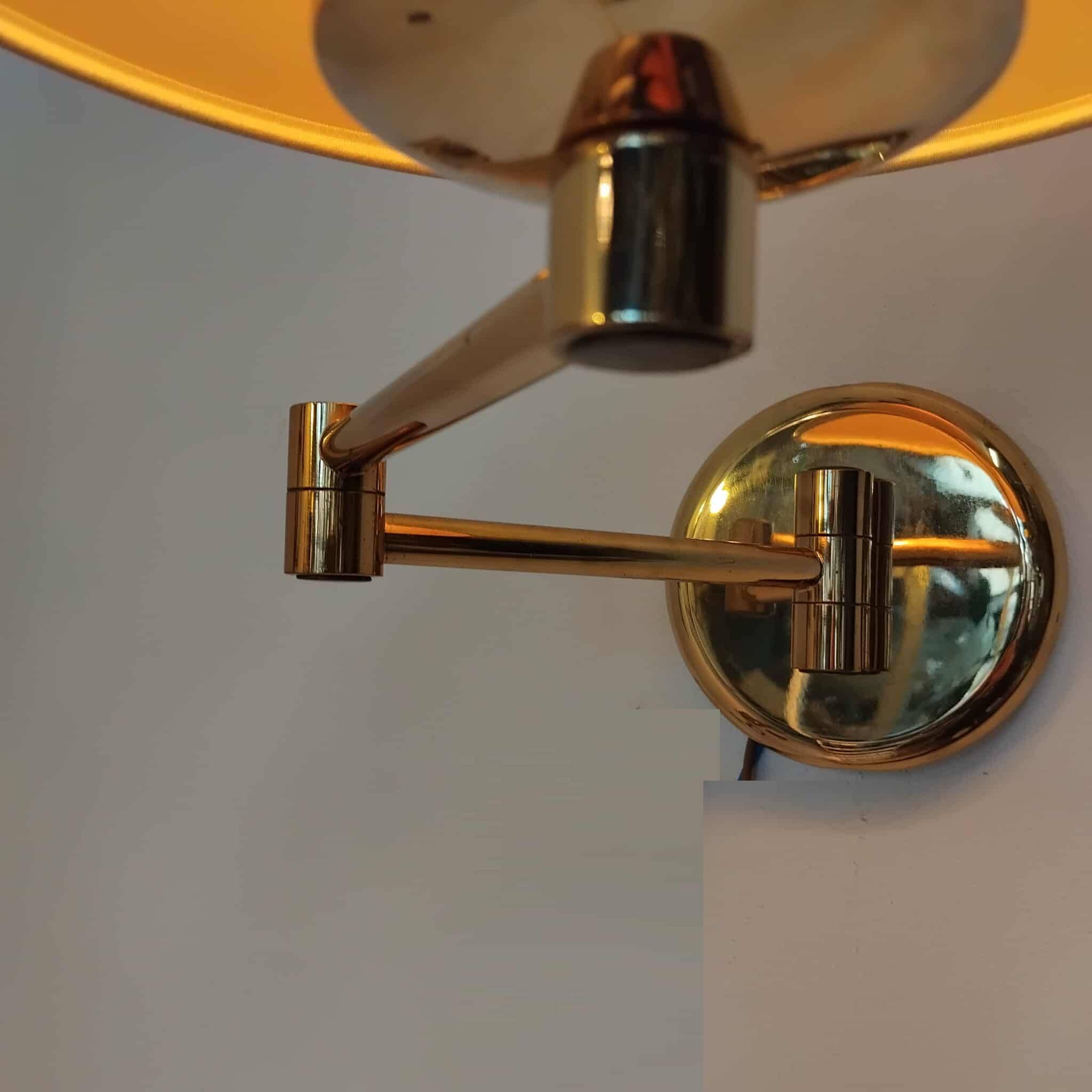 DELMAS articulated wall light, 70s lighting