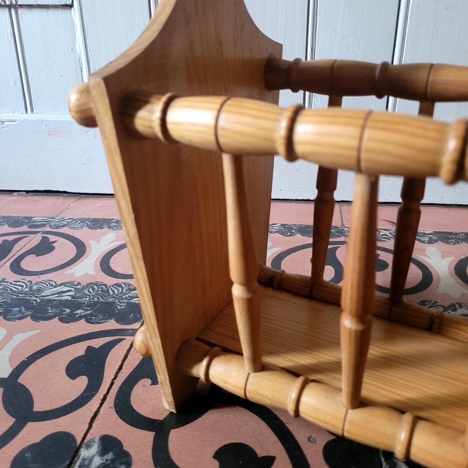 Vintage magazine rack from the 60s and 70s