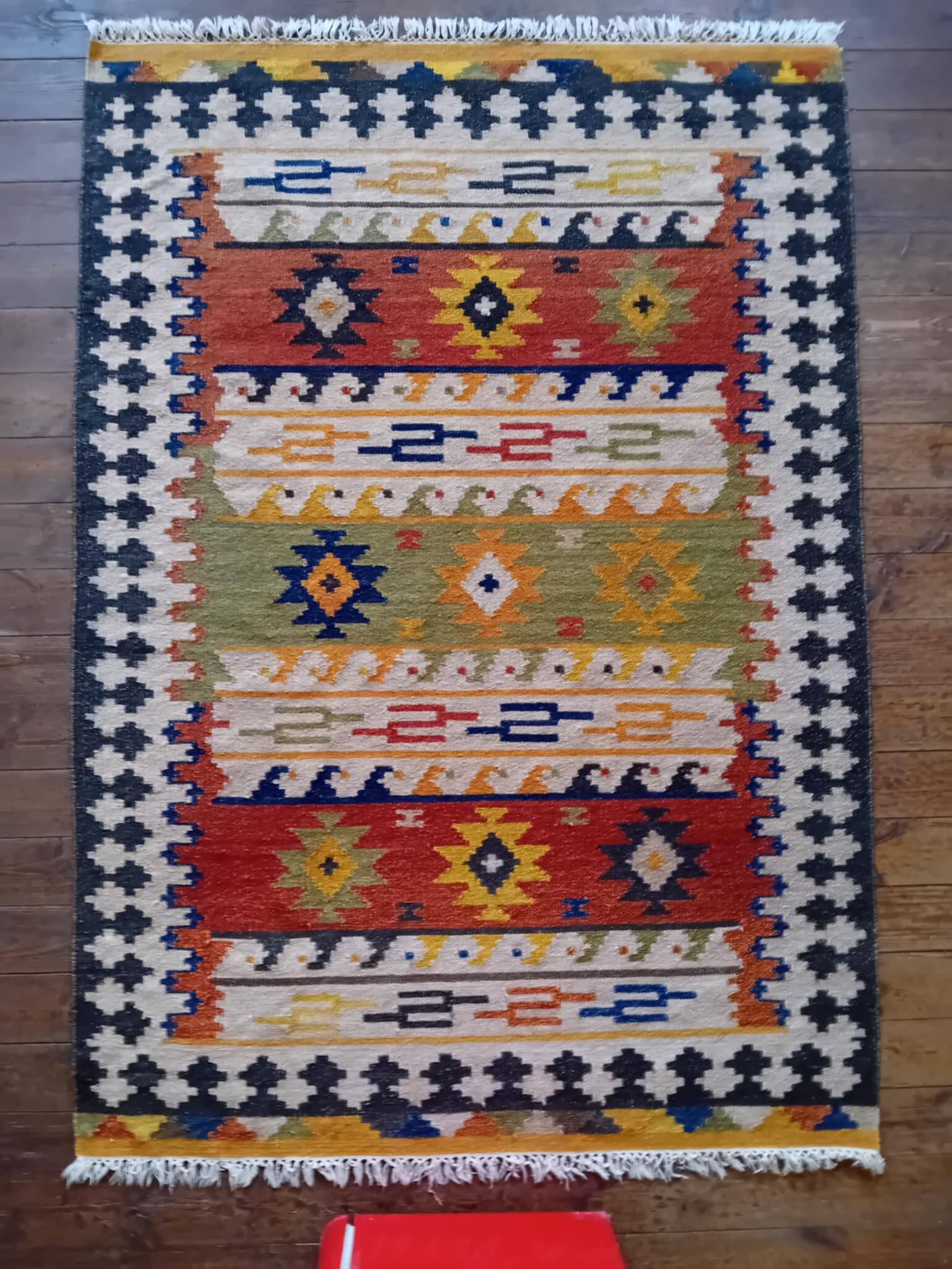 Handmade Indian Kilim Sivas 200x140cm