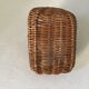 Panier osier fillette vintage