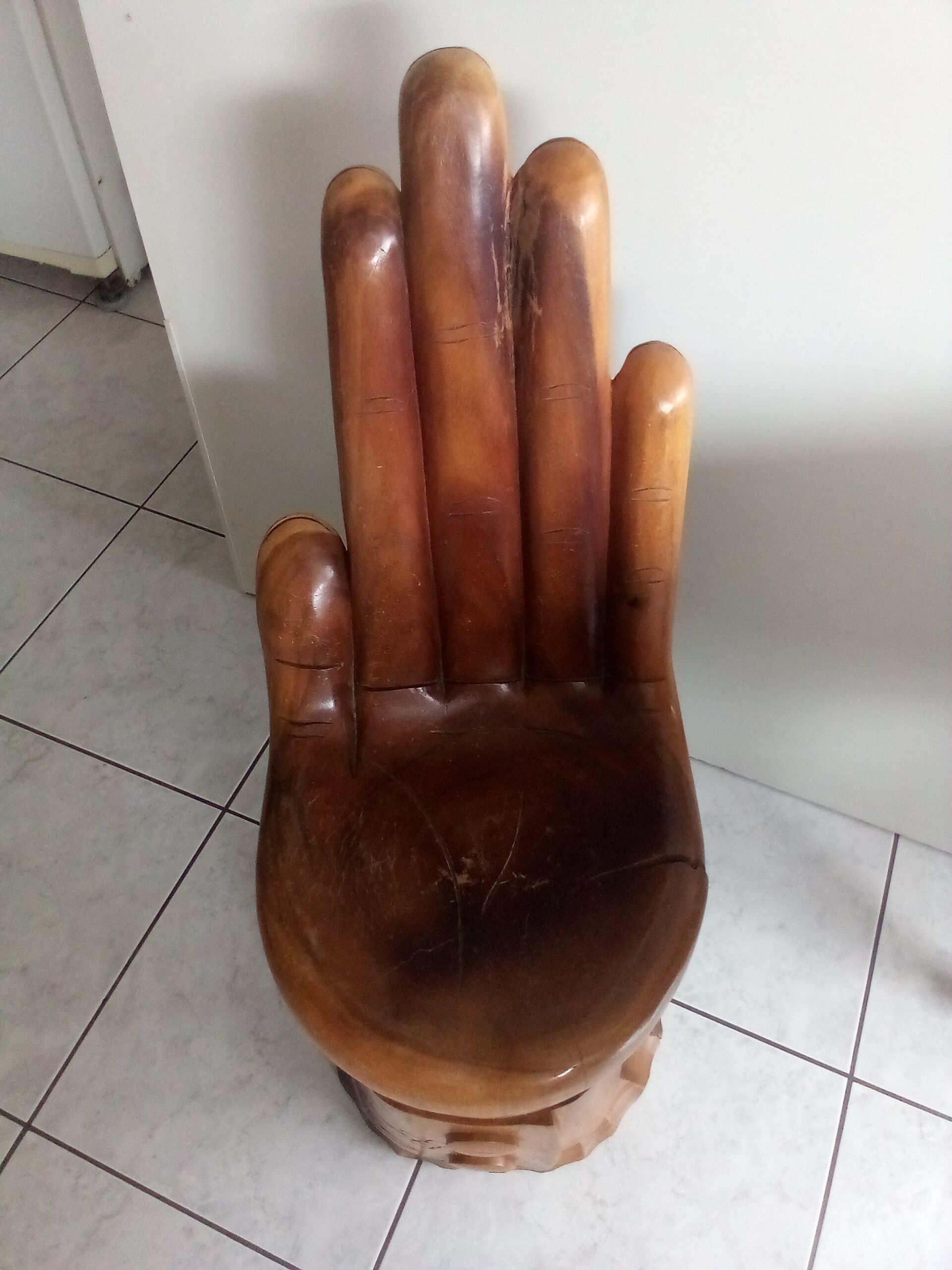 Mahogany chair Buddha hand 60