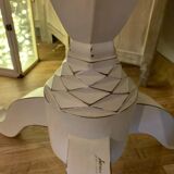 Triod pedestal table