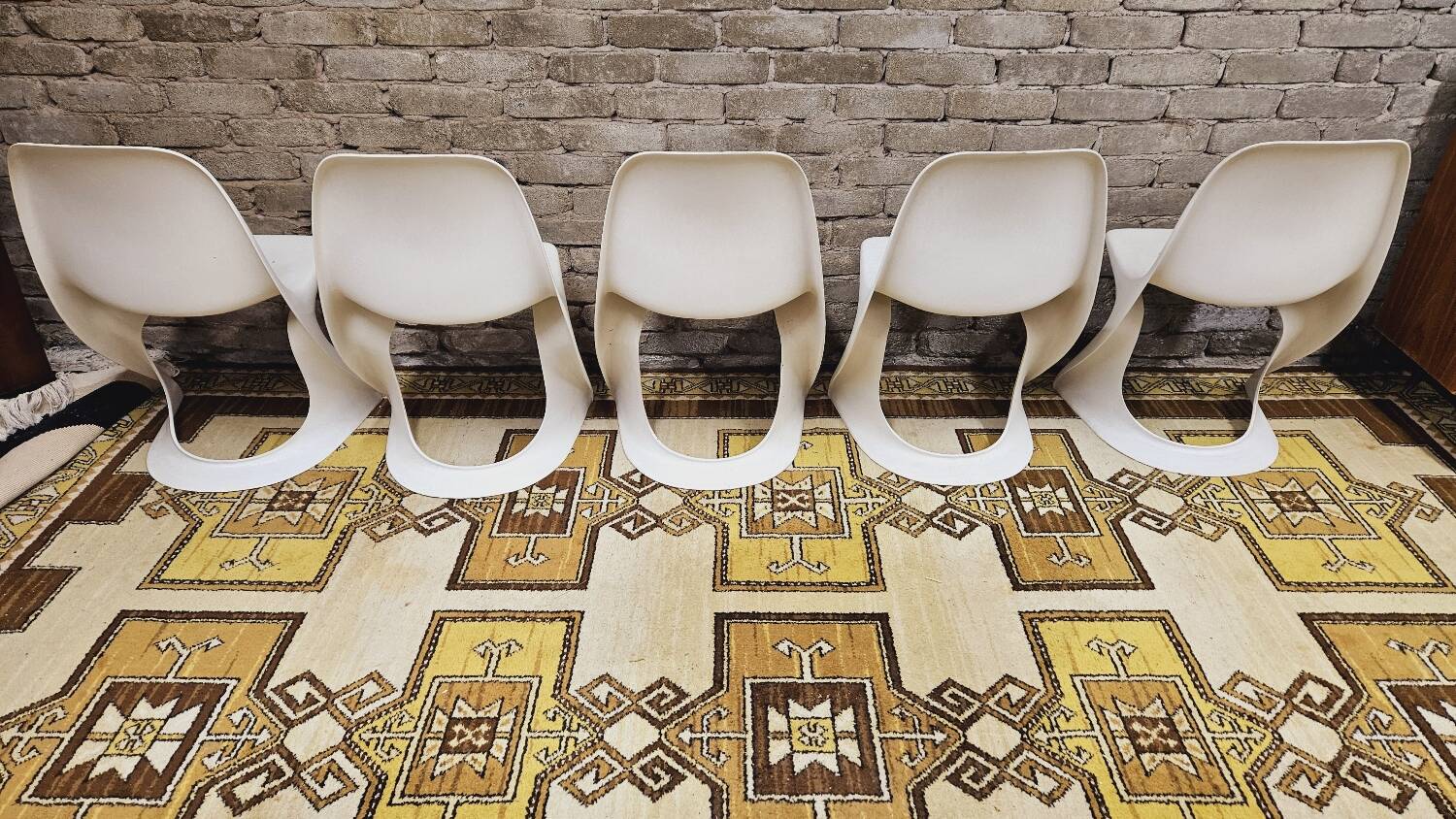 Set of 5 "Casalino" chairs by Alexander Begge for Casala, 1970.