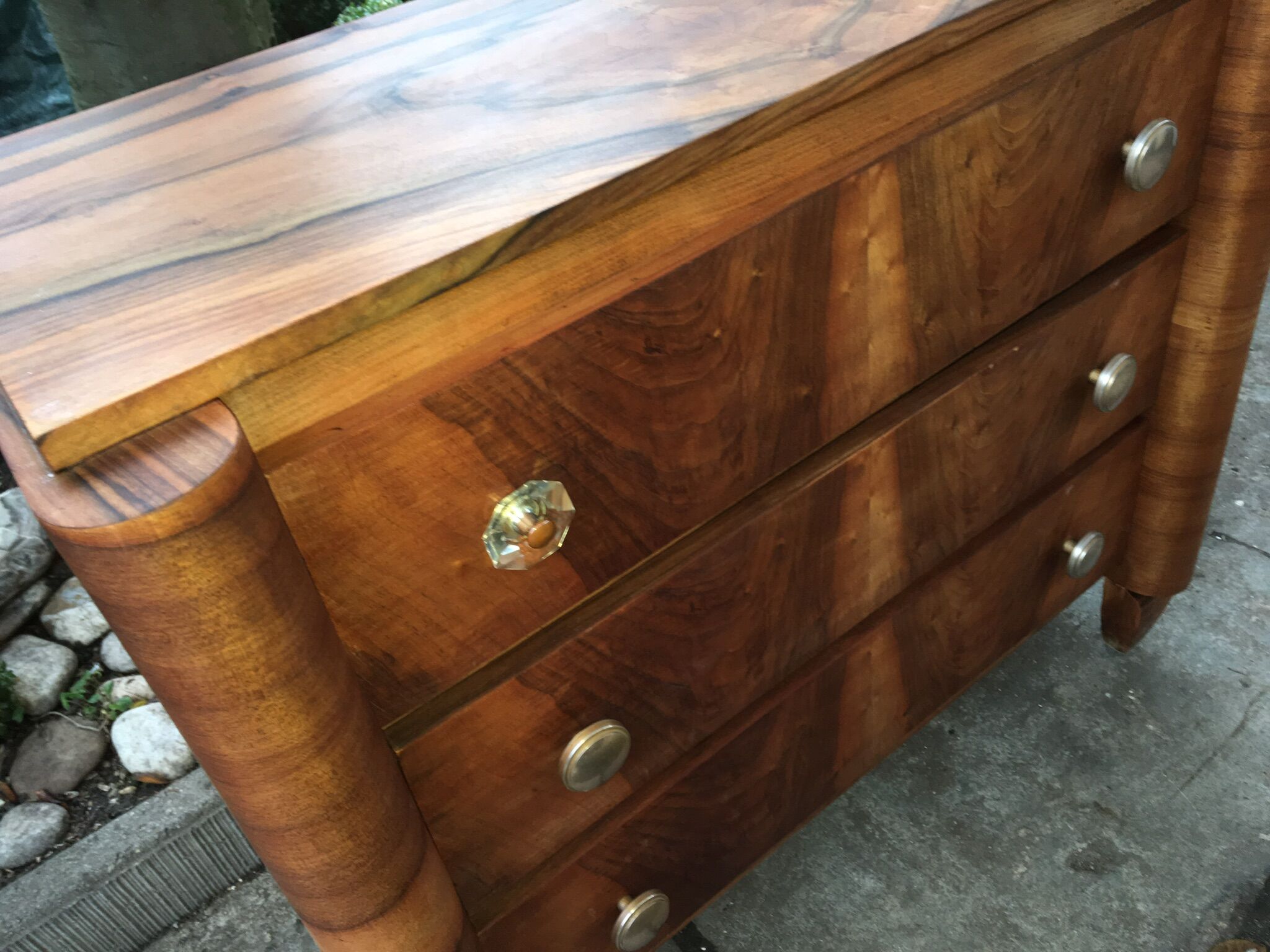 Art Deco dresser 1920