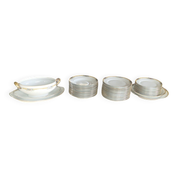 Limoges Porcelain Table Service – F. Legrand – Circa 1920
