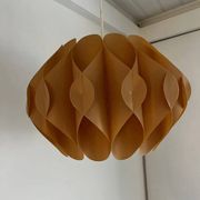 Suspension 'Papillon' – Lars Schiøler pour Hoyrup, Danemark