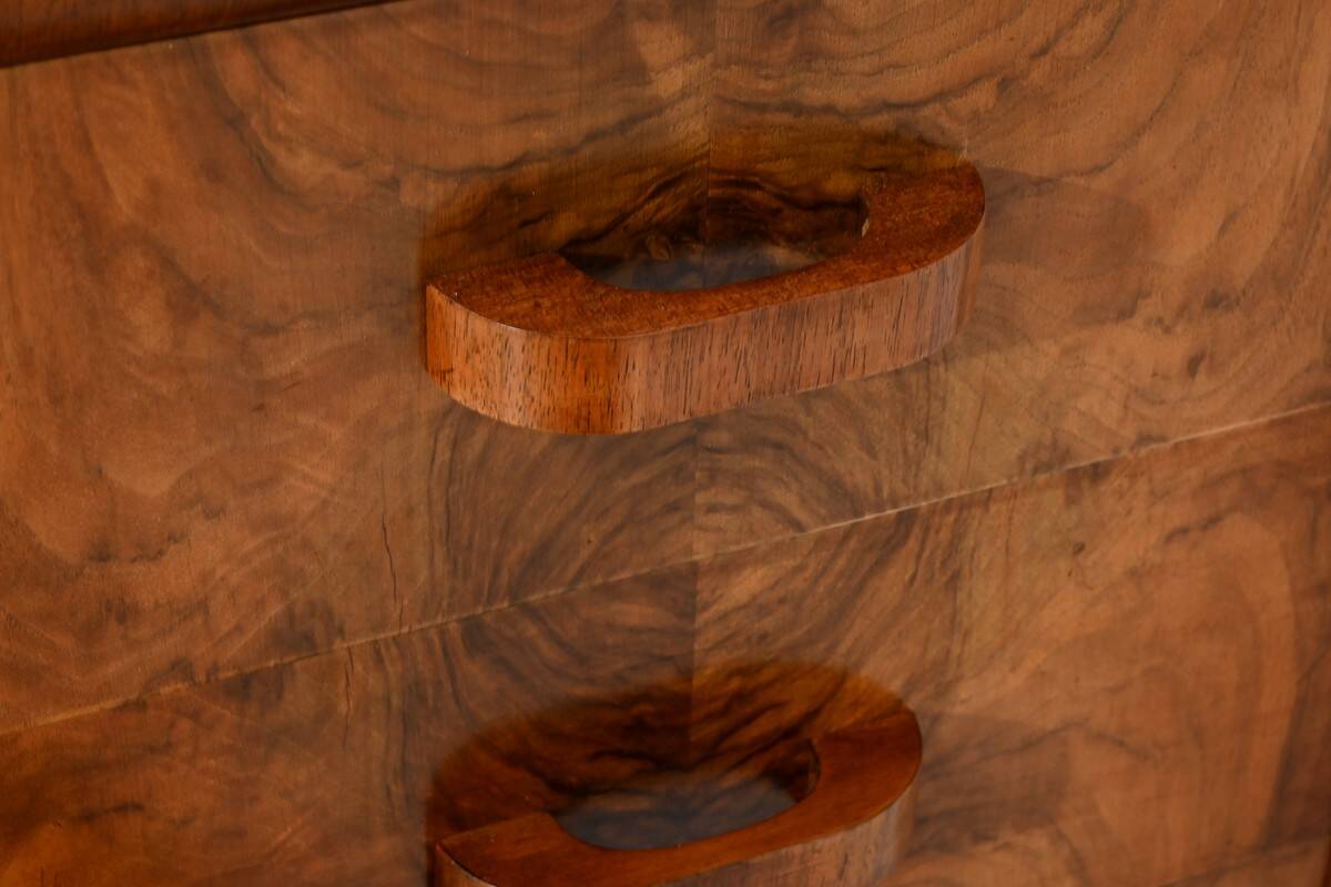 Meuble Vitré Rurka en Ronce de Noyer, Art Déco – 1940