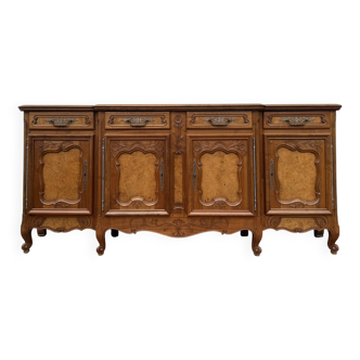 Buffet en enfilade galbé style Louis XV en noyer et orme