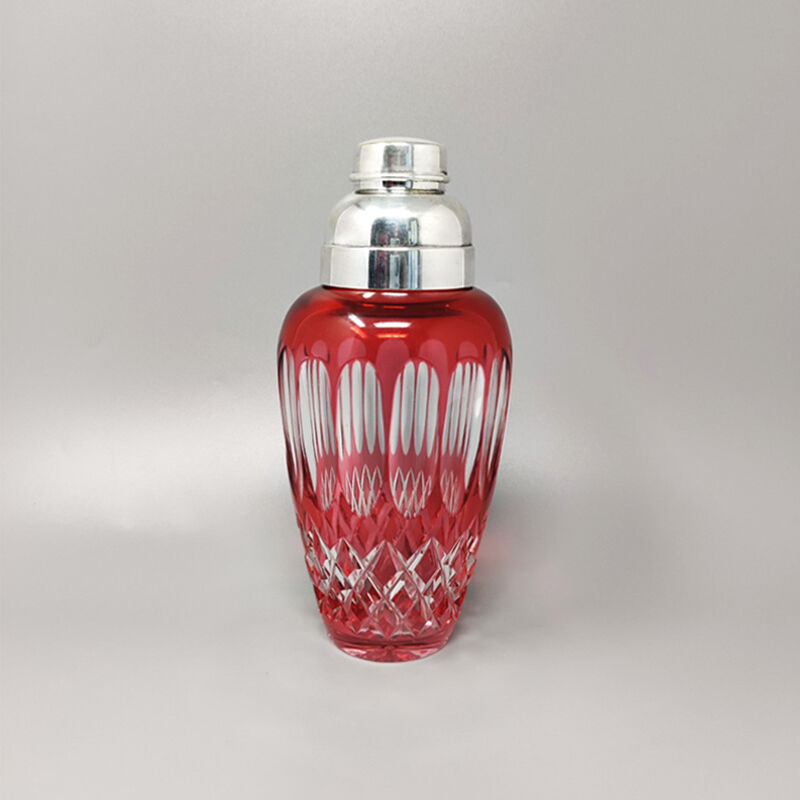 Shaker à cocktail en verre de cristal de bohème rouge des années 1960. fabriqué en italie. attive foto