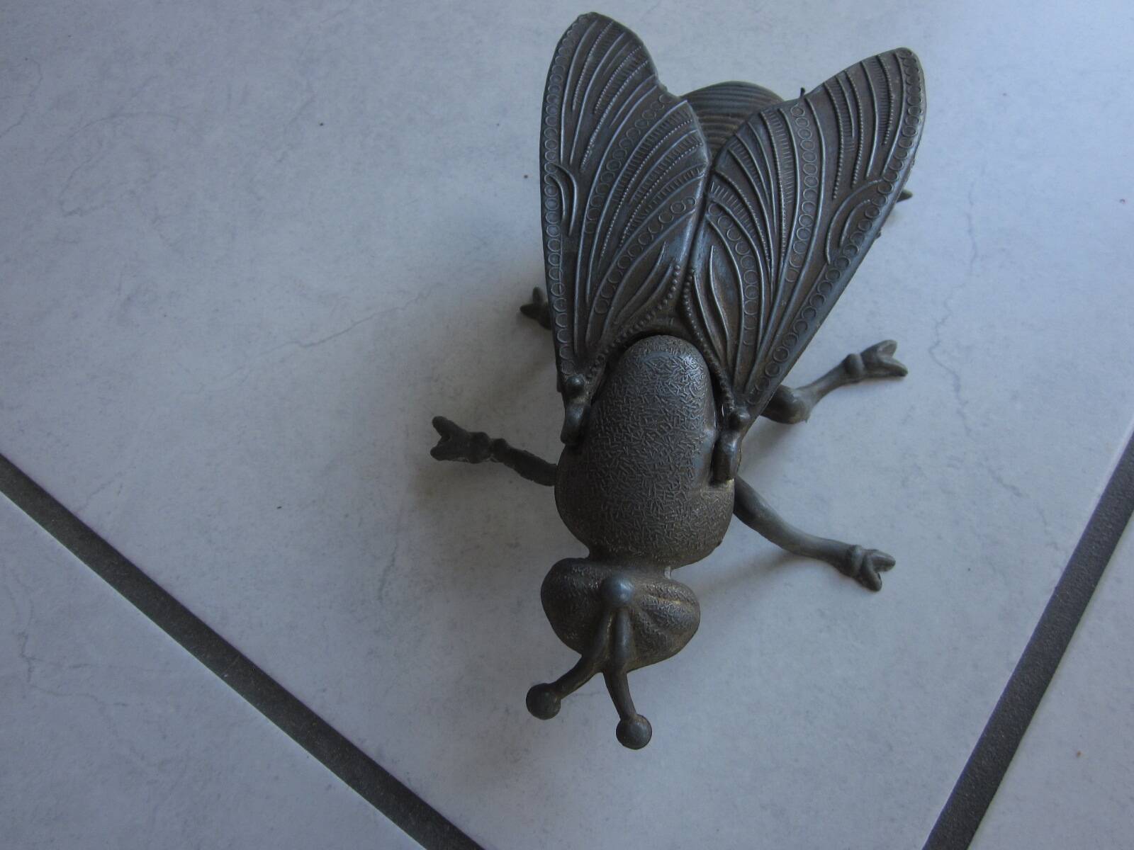 Cendrier mouche grand modèle.