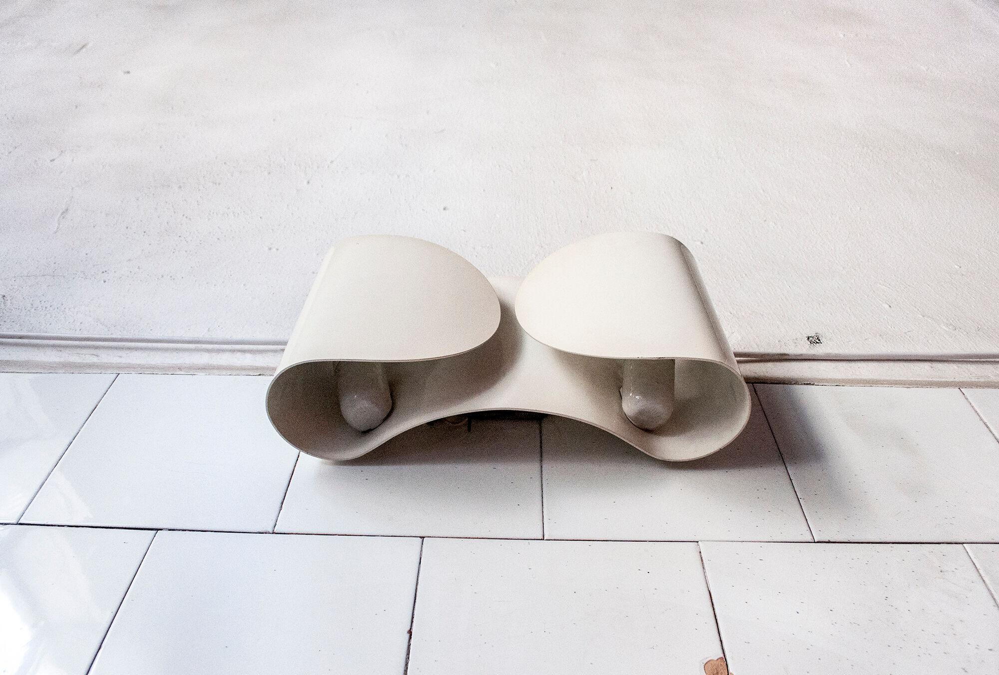 Pair of wall lamps Foglio di Tobia Scarpa for Flos Italia Year 1966