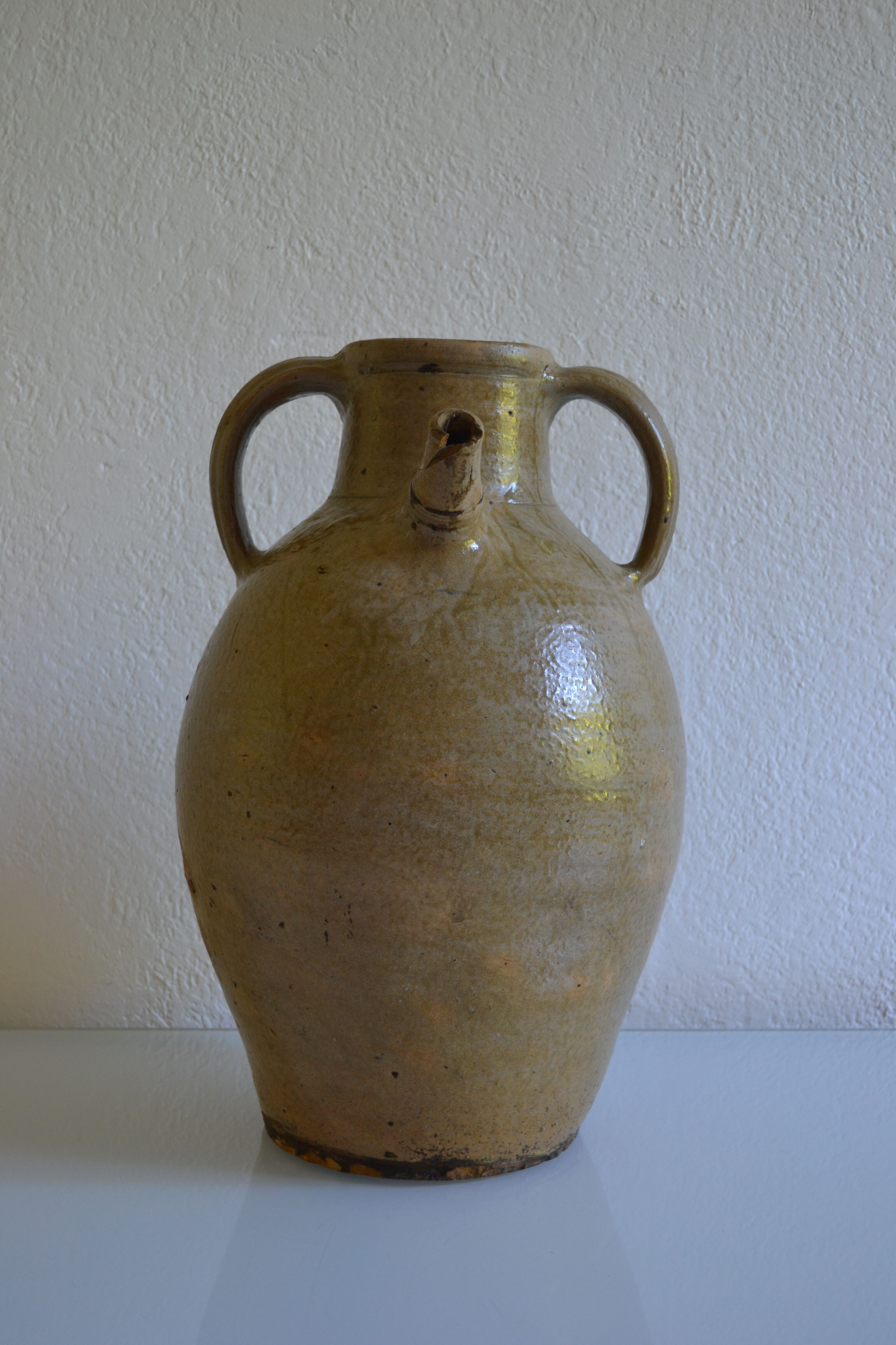 Oil jar