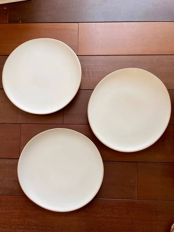 Assiette 26 cm grès blanc