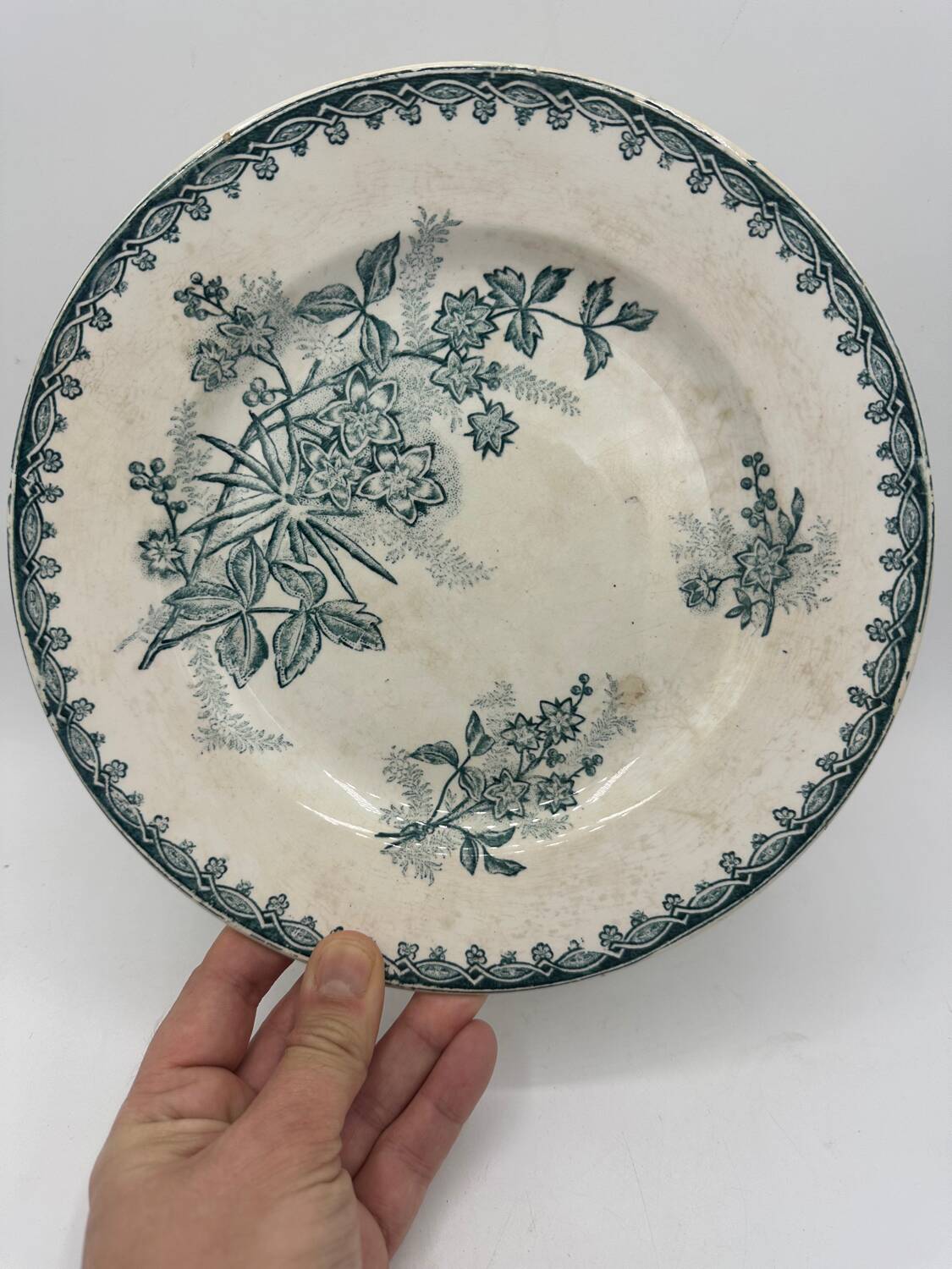 Iron Earth Holy Lover Plate