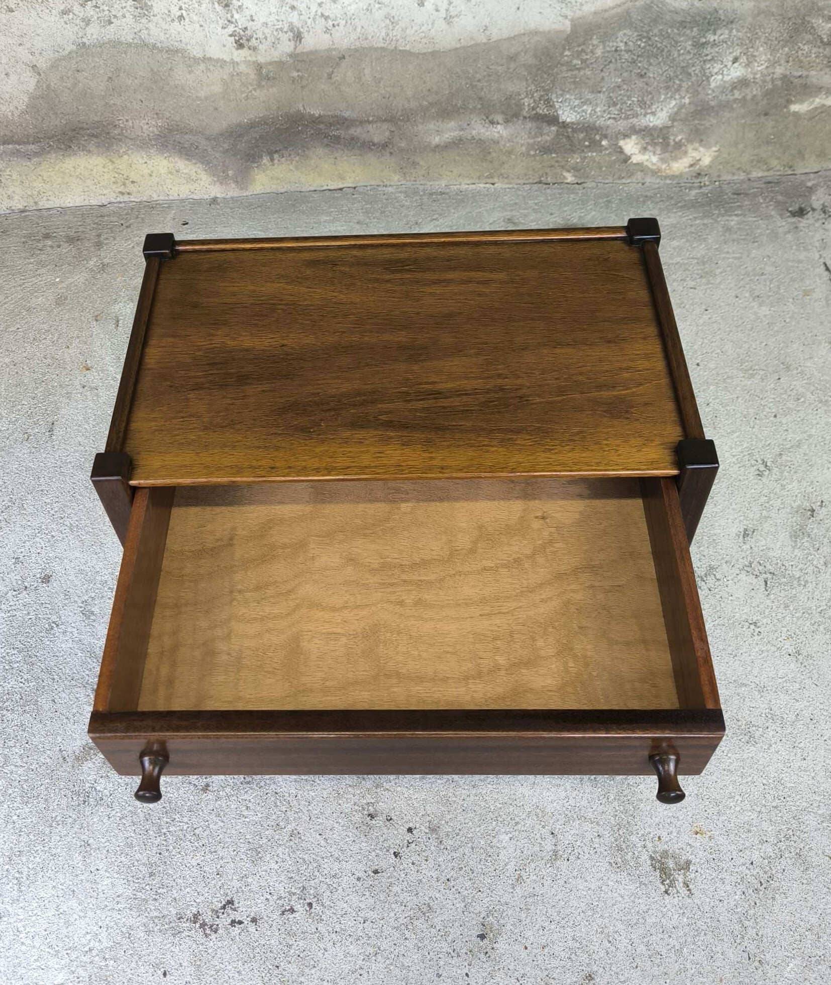 Table de chevet vintage Jacques Hauville