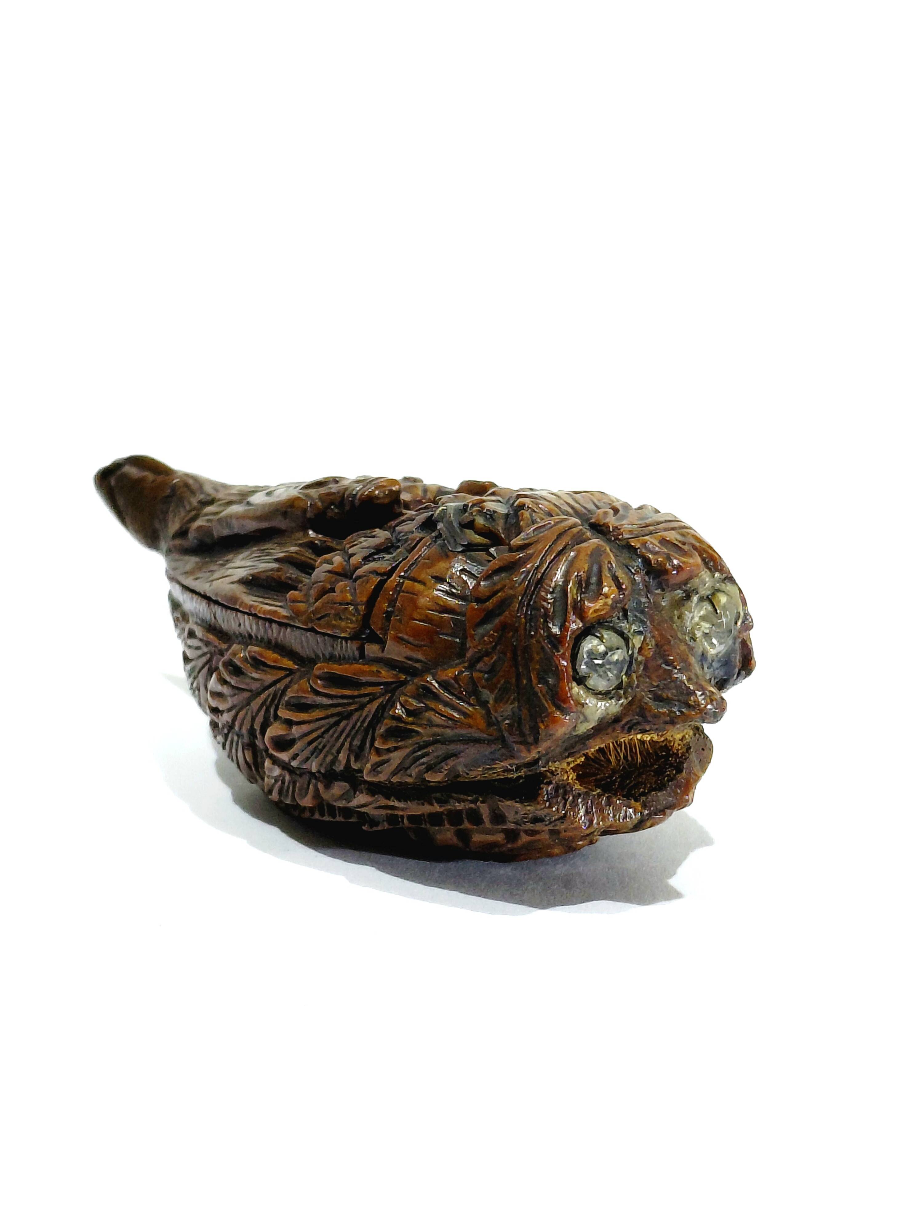 FOLK ART - WOODEN TOBACCO BOX