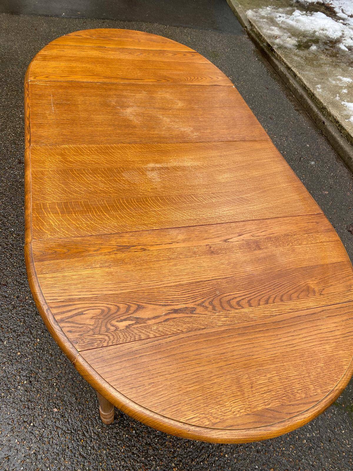 Round extendable dining table Louis Philippe 90cm with 2 extensions in oak.