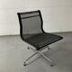 Fauteuil pivotant de Charles er Ray Eames édition Vitra