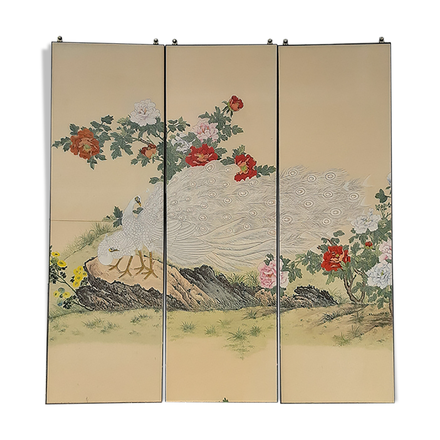 3 sliding panels printed on paper