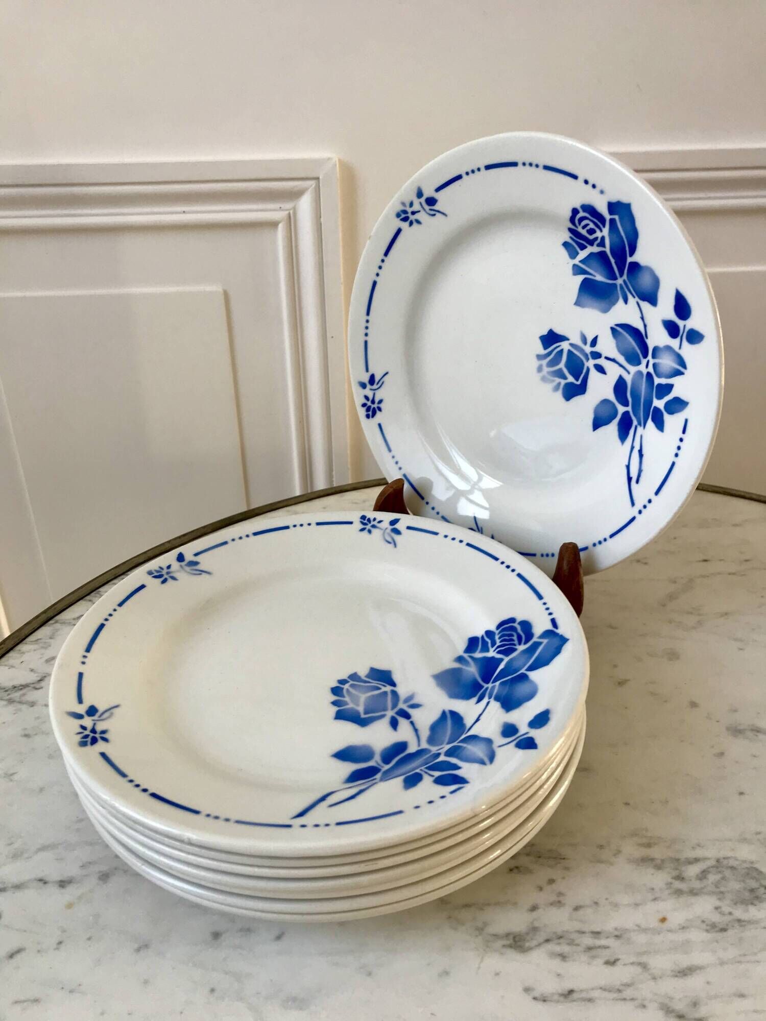 set of 8 St Amand dessert plates Gilbert model 50s