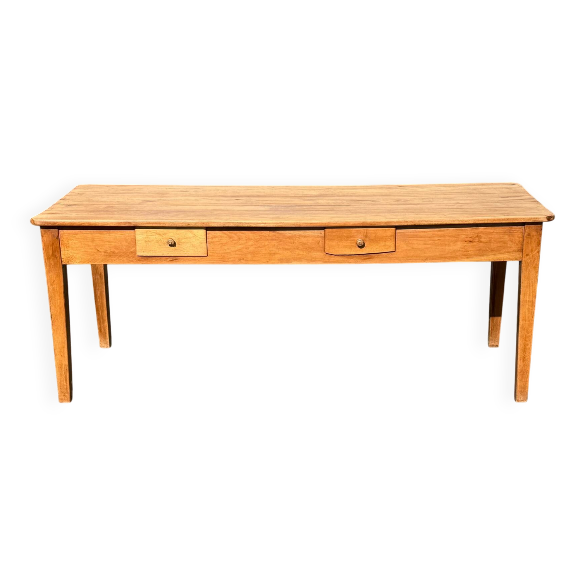 Large table in solid walnut