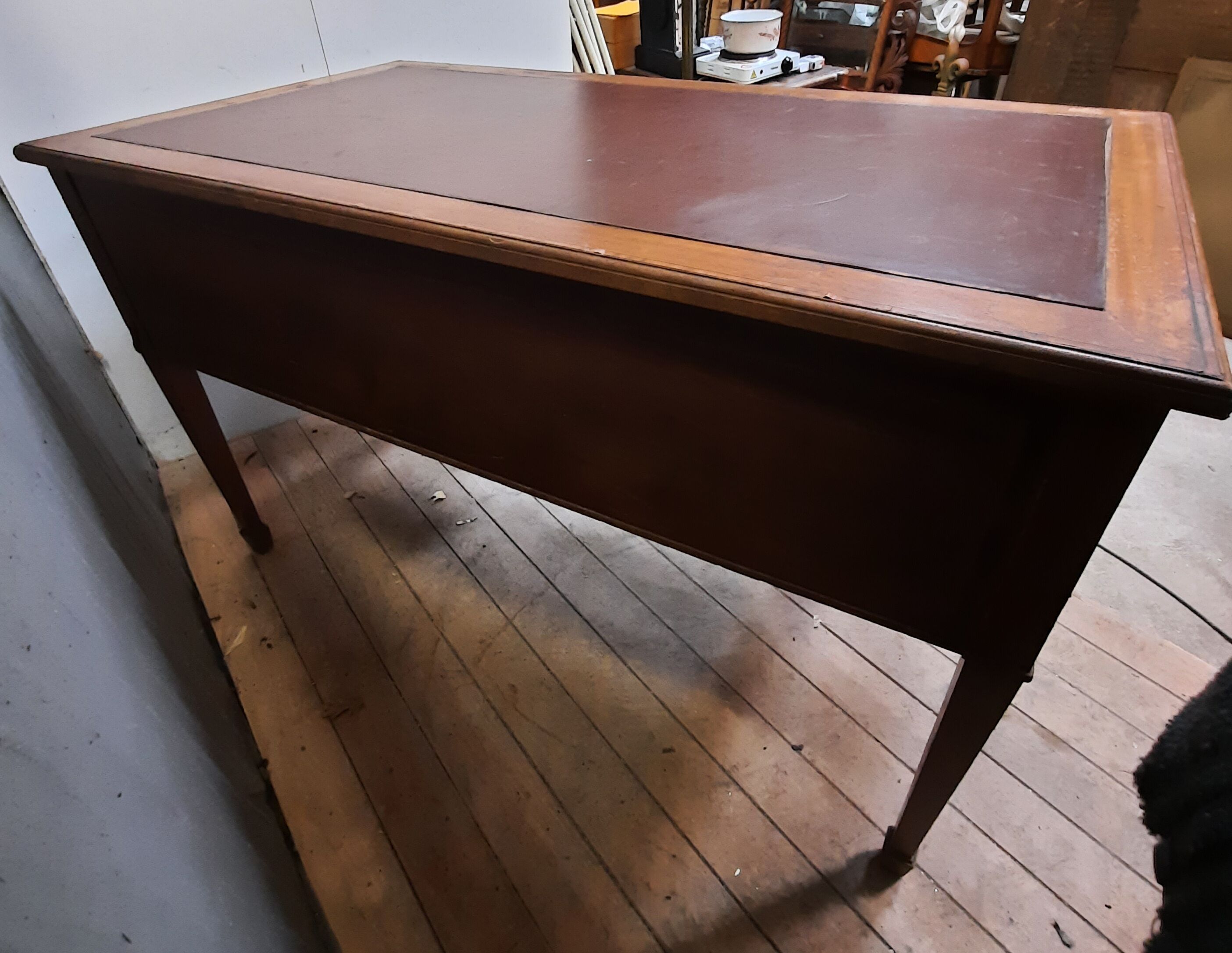 Bureau plat de la maison "Gouffe"