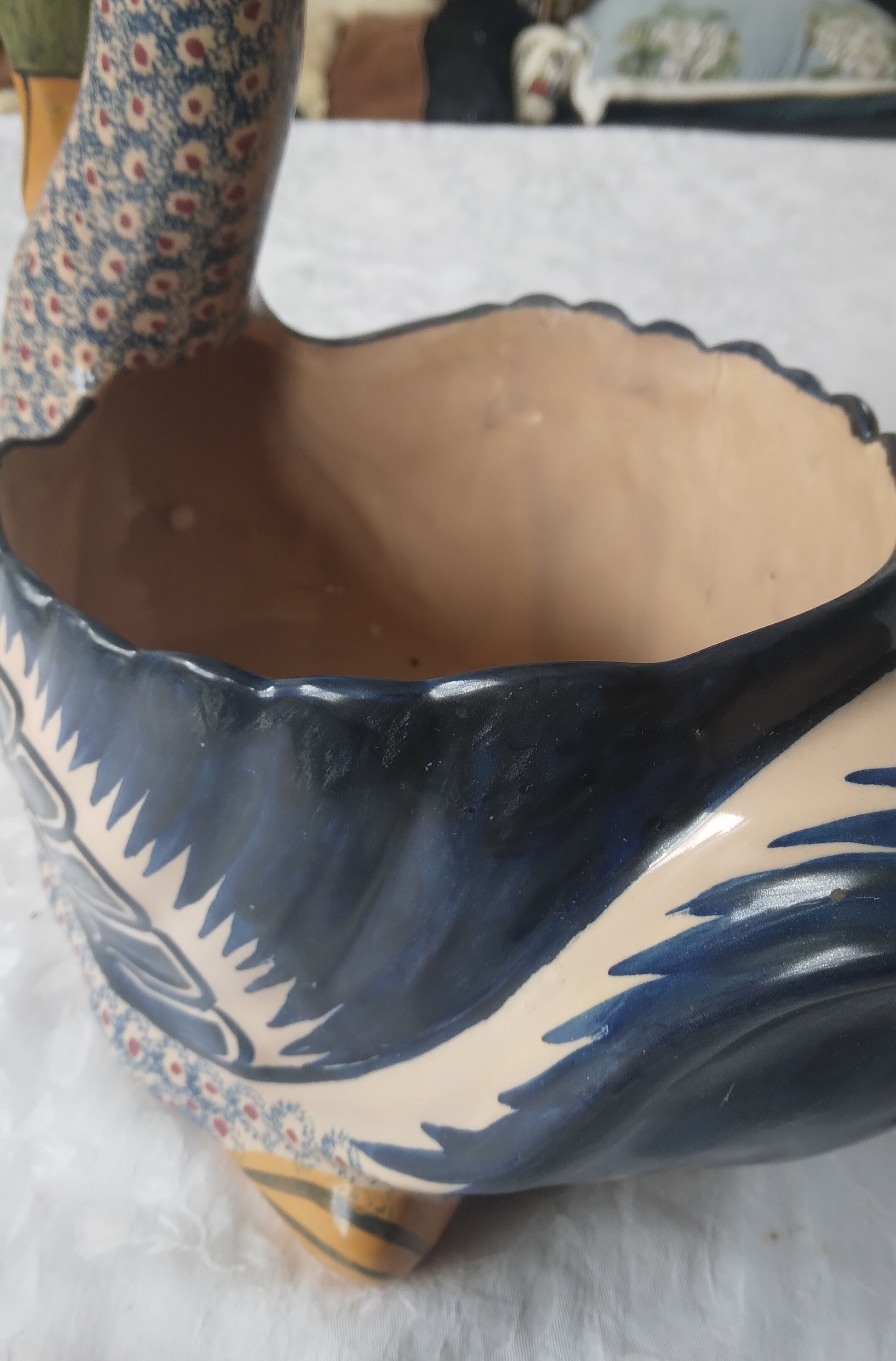 Swan pot cover Henriot Quimper