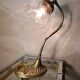 lampe  art nouveau bronze avec sa jolie tulipe transluside 37x 24 bon etat