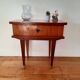 Petit meuble-chevet vintage pieds compas