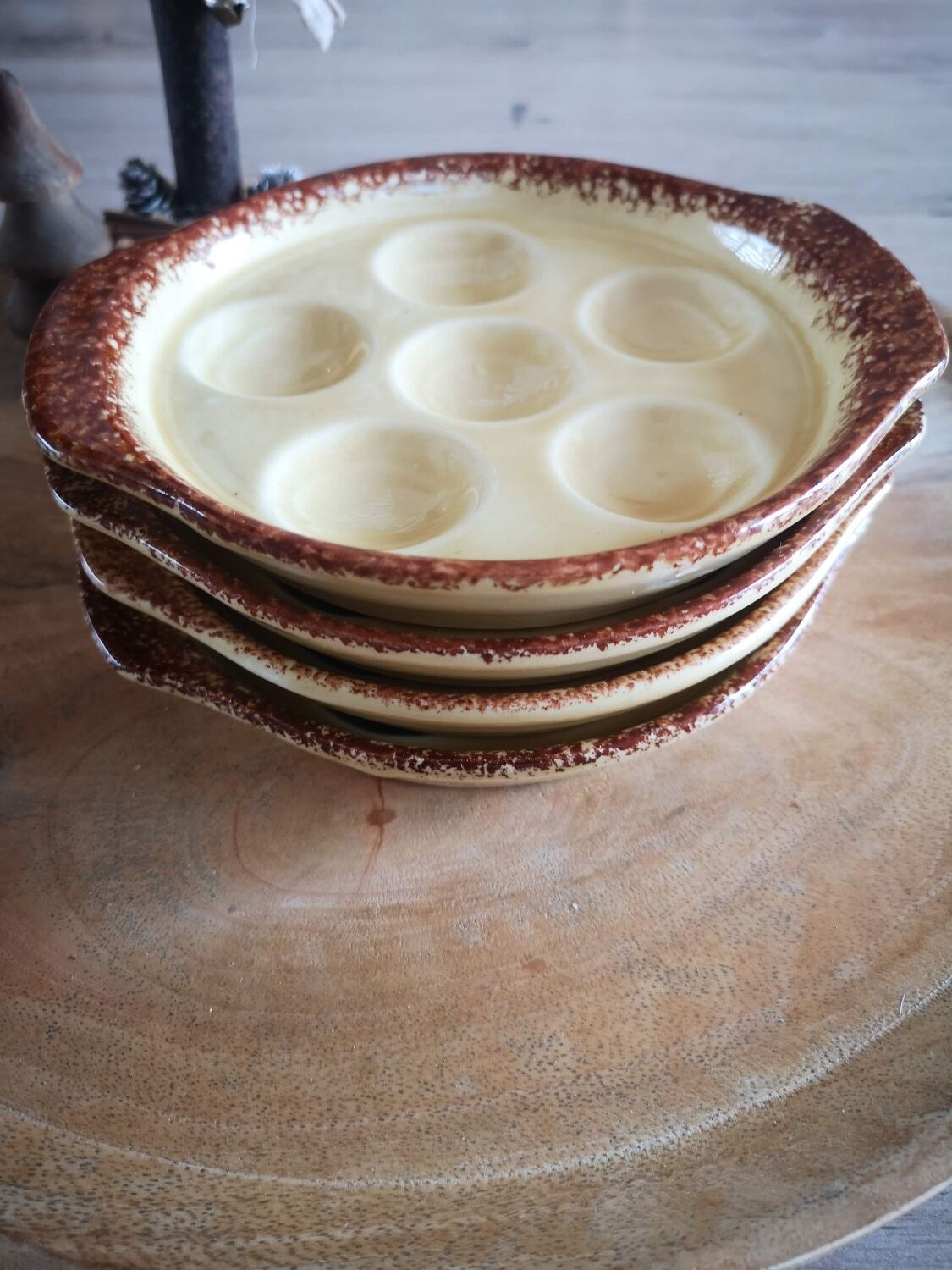 Set of 4 snail plates