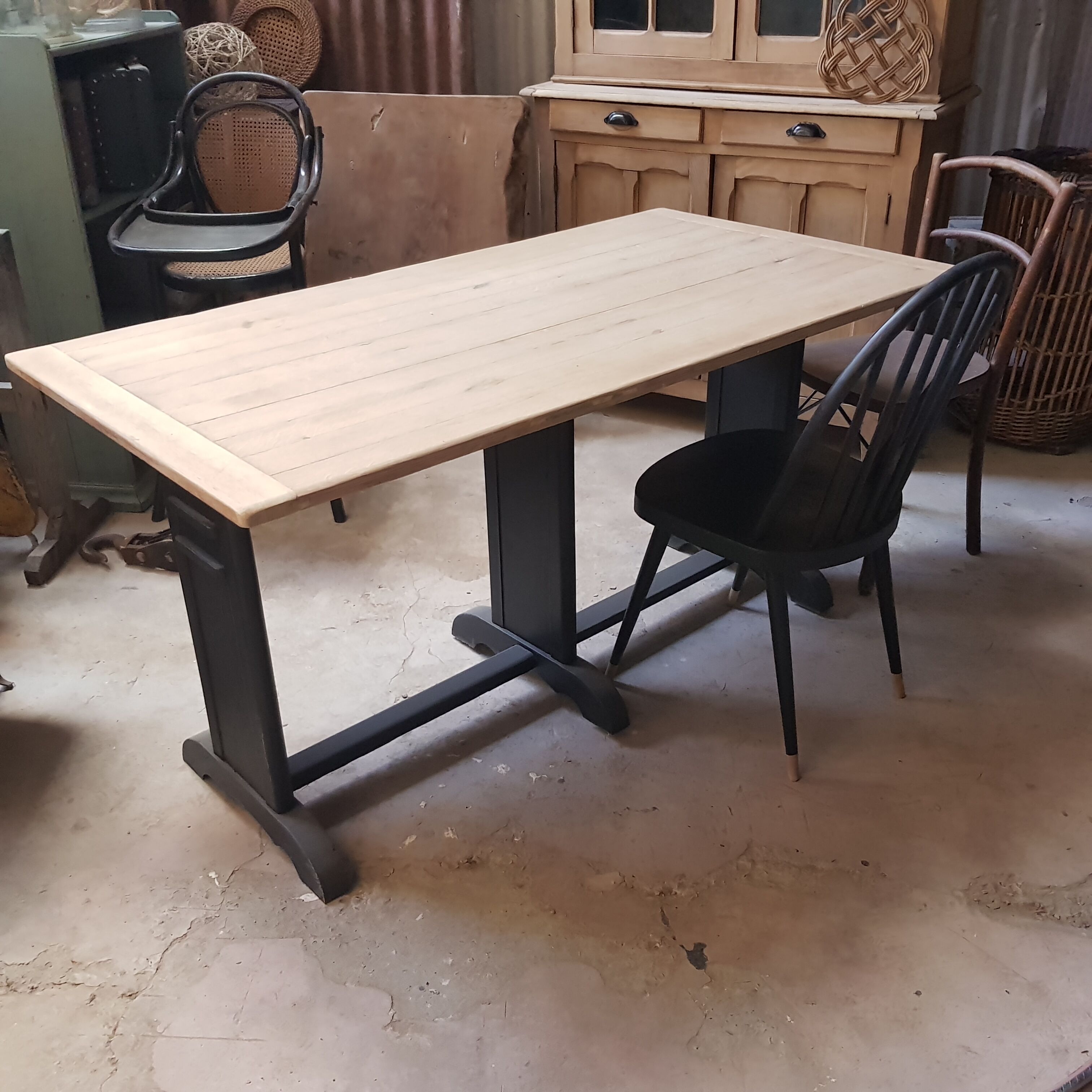 Bistro table