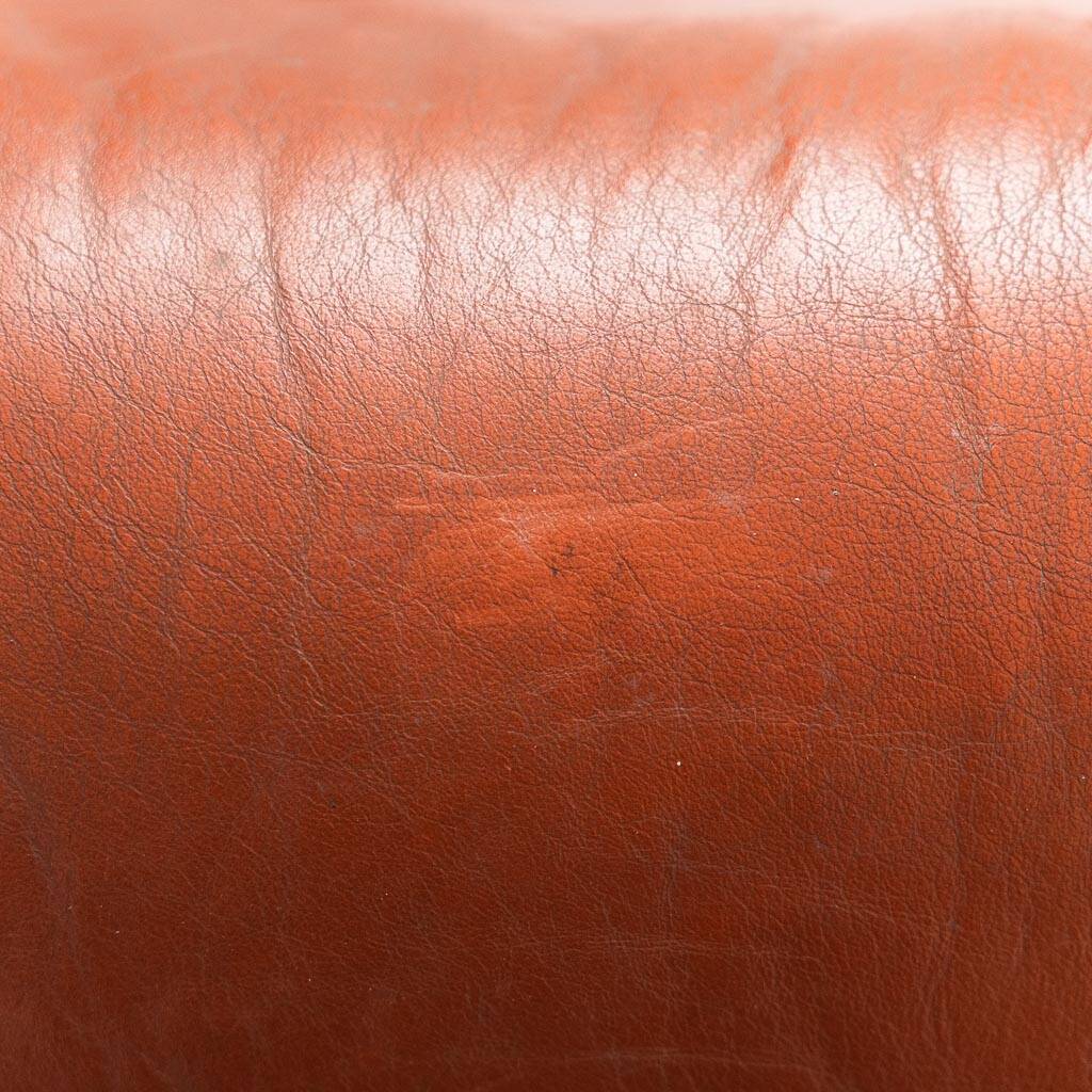 COPPIA DI POLTRONE VINTAGE IN PELLE ARANCIO ANNI ’70 MODERNARIATO