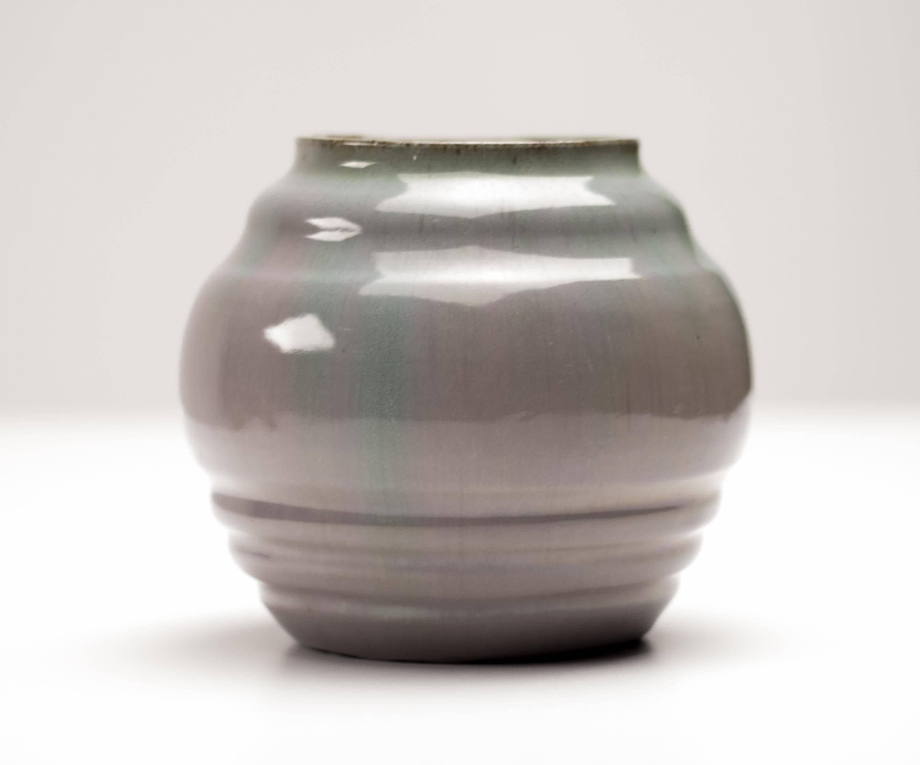 Rare ceramic vase by A.I.C. Brouwer, Netherlands, early 20th century.