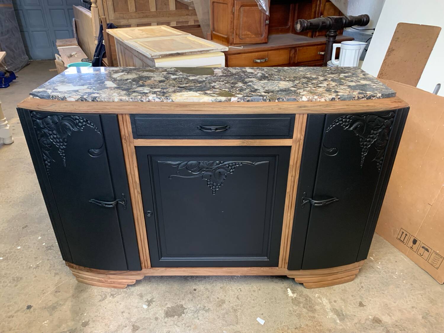 Buffet Art Deco Relookenull