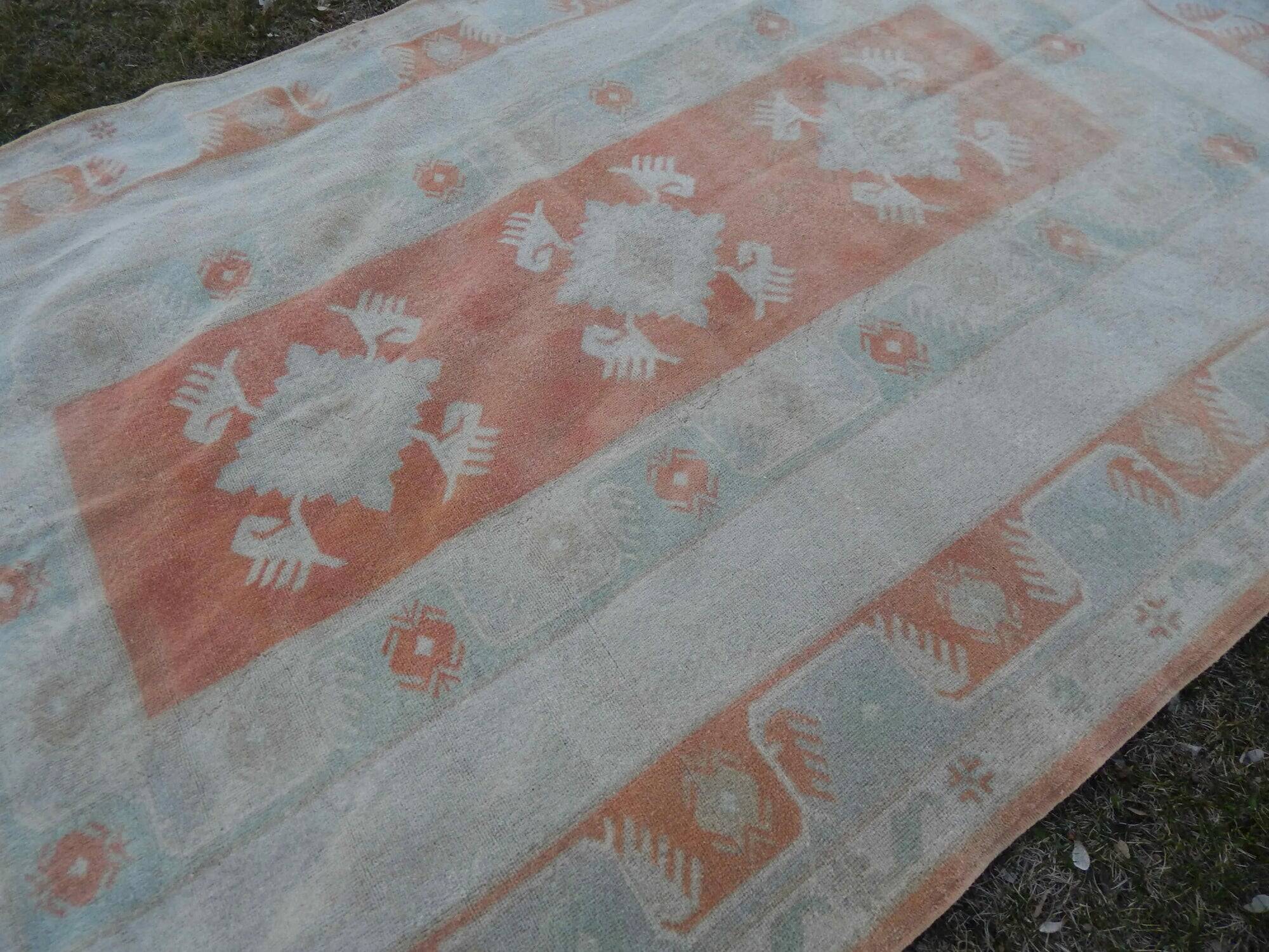 Vintage Turkish Oushak rug 195x312 cm