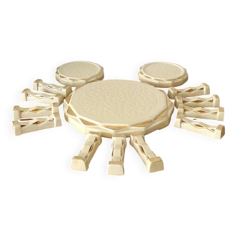 Vintage table set