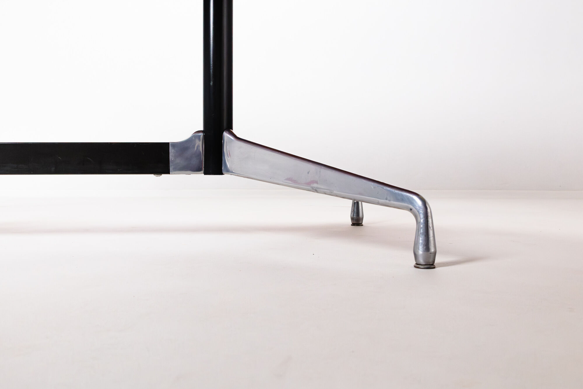 Table à manger Eames en palissandre par Herman Miller, années 1960
