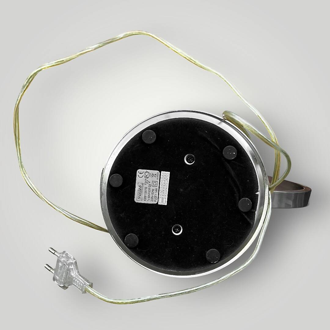 Curved retro-futuristic design lamp – Massive – 1990s